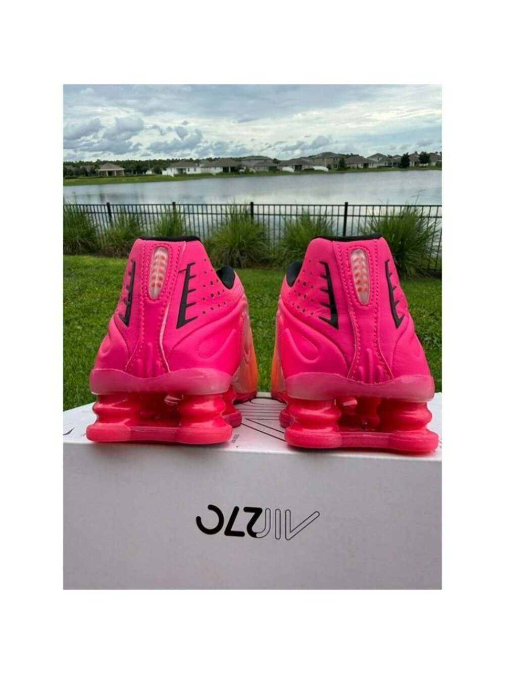 WOMEN'S NIKE SHOX R4 AB IH2343-600 PINK / BLACK SNEAKERS SPORTSWEAR - Picture 5 of 10